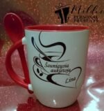 Puodelis "Šauniausia auklėtoja (su vardu)"