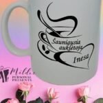 Puodelis "Šauniausia auklėtoja"