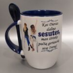 Puodelis "Dievas dalino sesutes (su vardu1)"